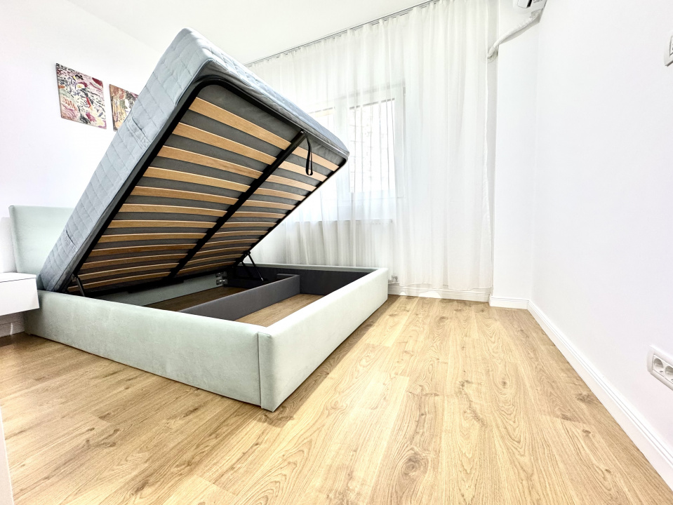 Apartament 2 camere nou revonat-Mega Mall